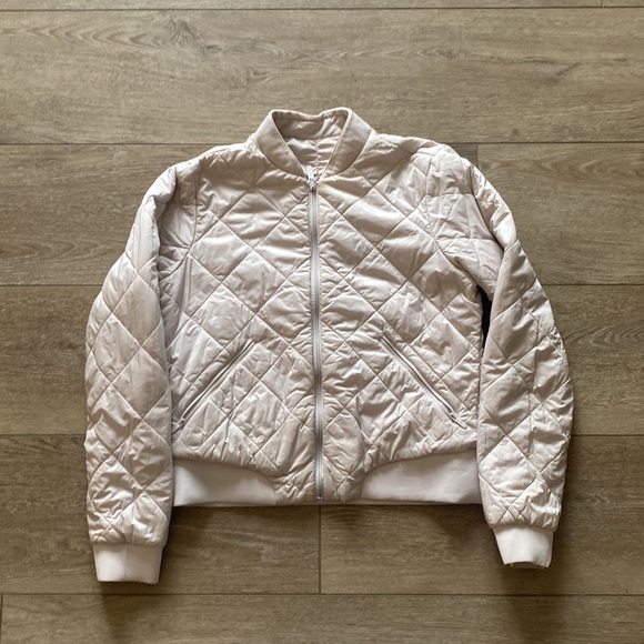 Lululemon Reversible Jacket - size S (4) - Picture 6 of 8